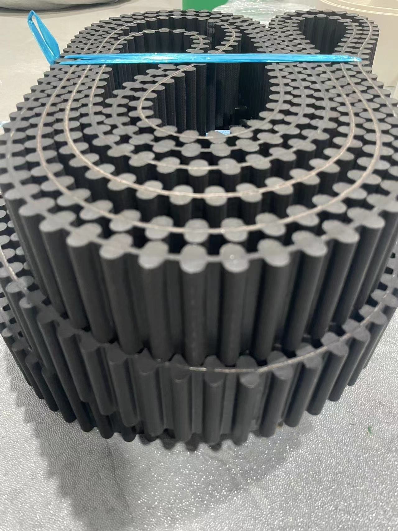 橡膠同步帶的齒面為什么有時(shí)會(huì)變光滑