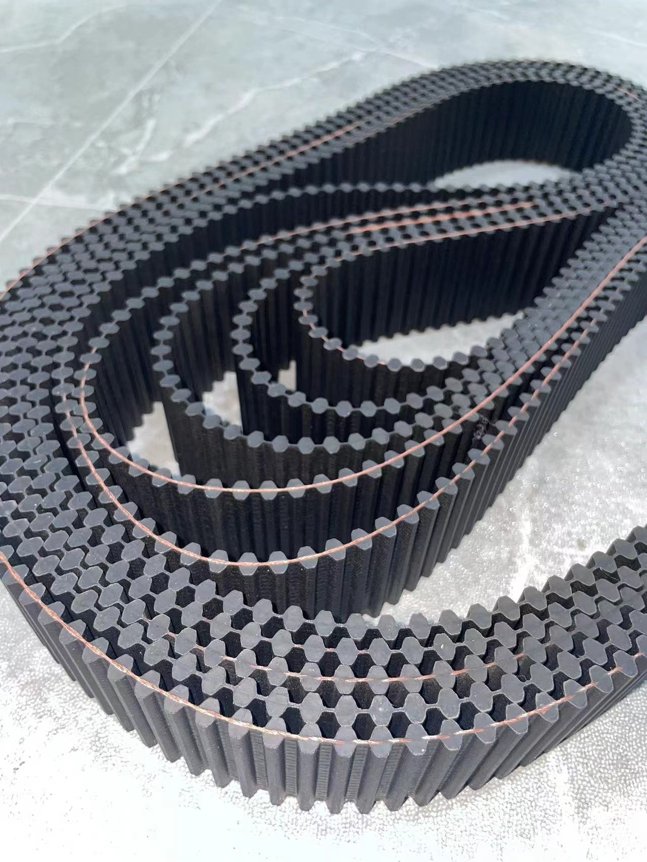 橡膠<a href='http://yiemit.com/' target='_blank'><u>同步帶</u></a>