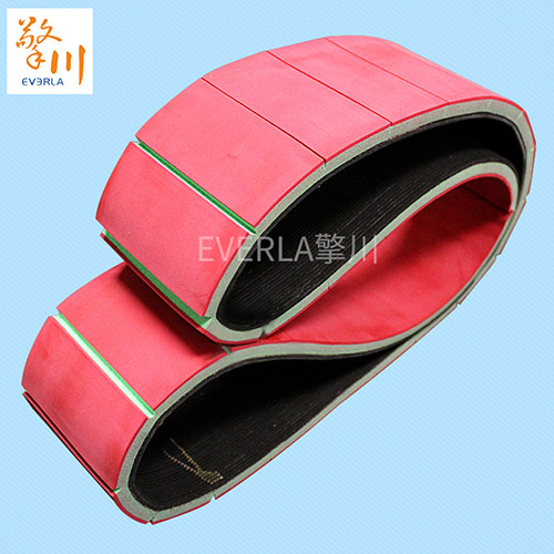 輕型輸送帶輸送帶的各類優(yōu)點(diǎn)